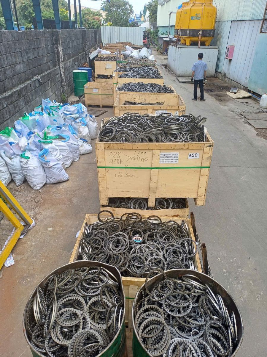 thu mua phế liệu sắt cây công trình