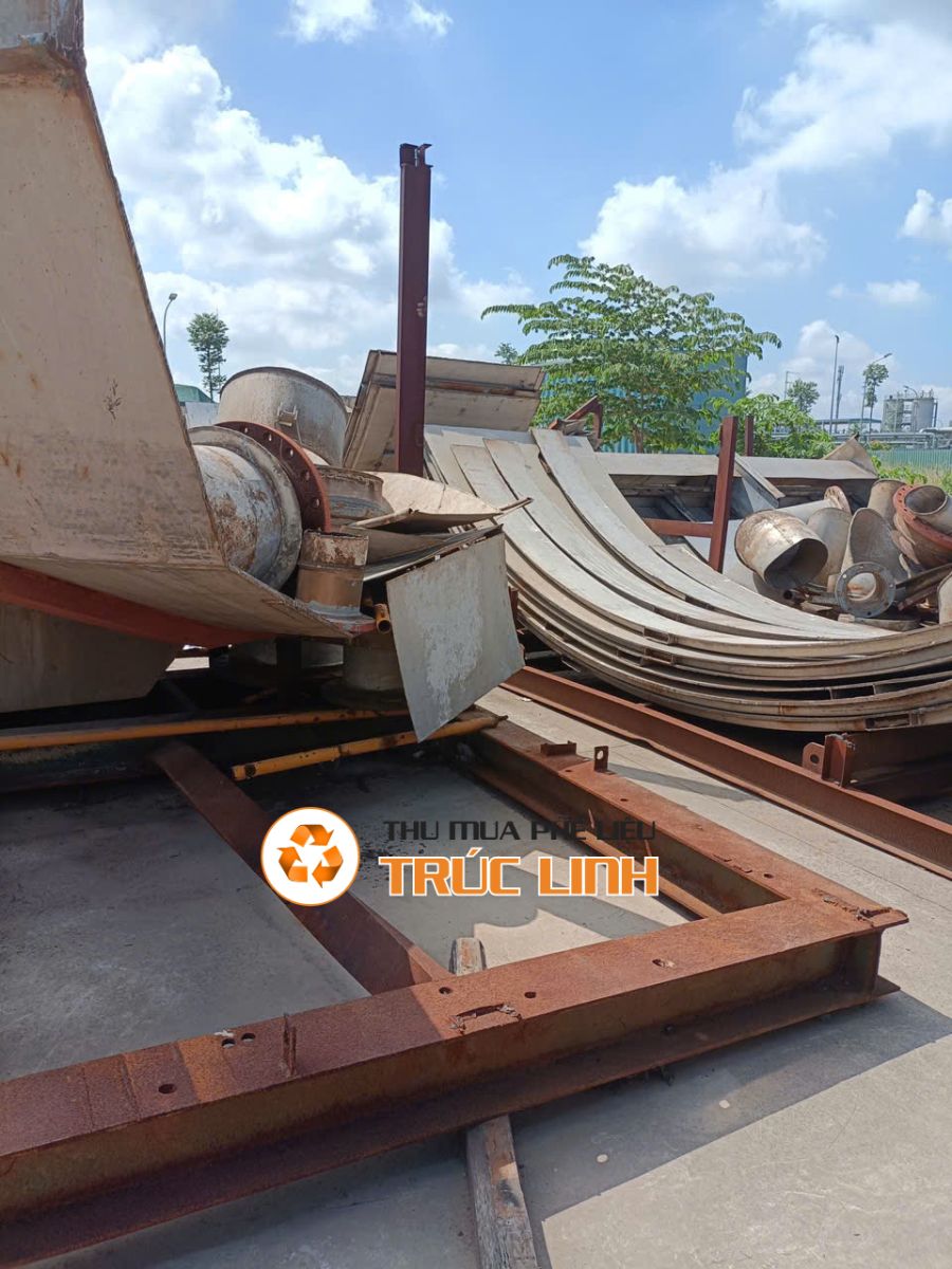 thu mua phế liệu quận 2