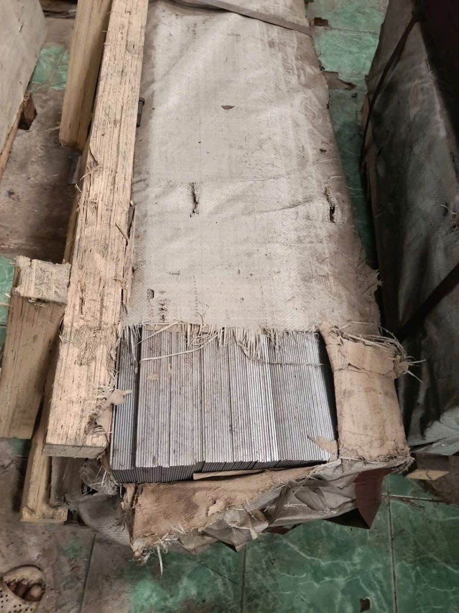 thu mua tấm inox tồn kho