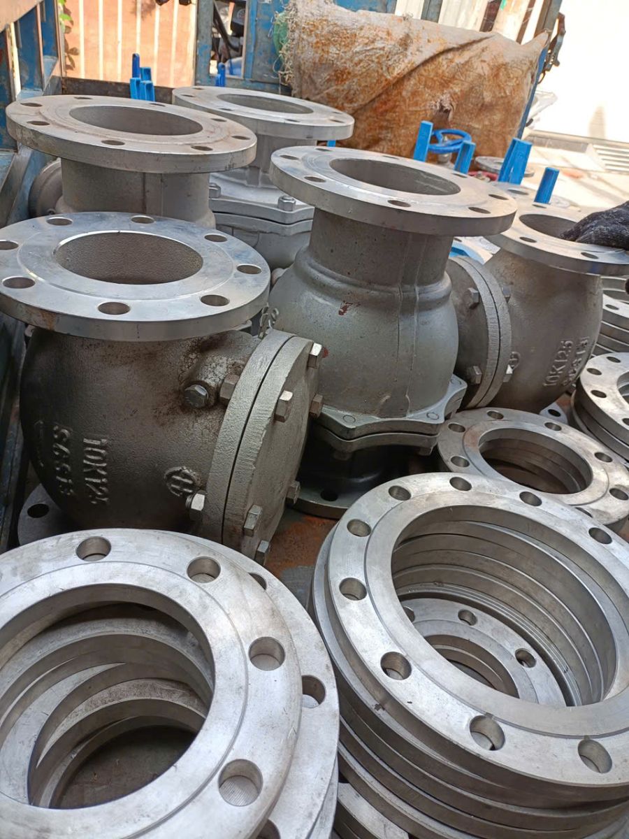 Thu Mua Phế Liệu Inox Giá Cao Tận Nơi
